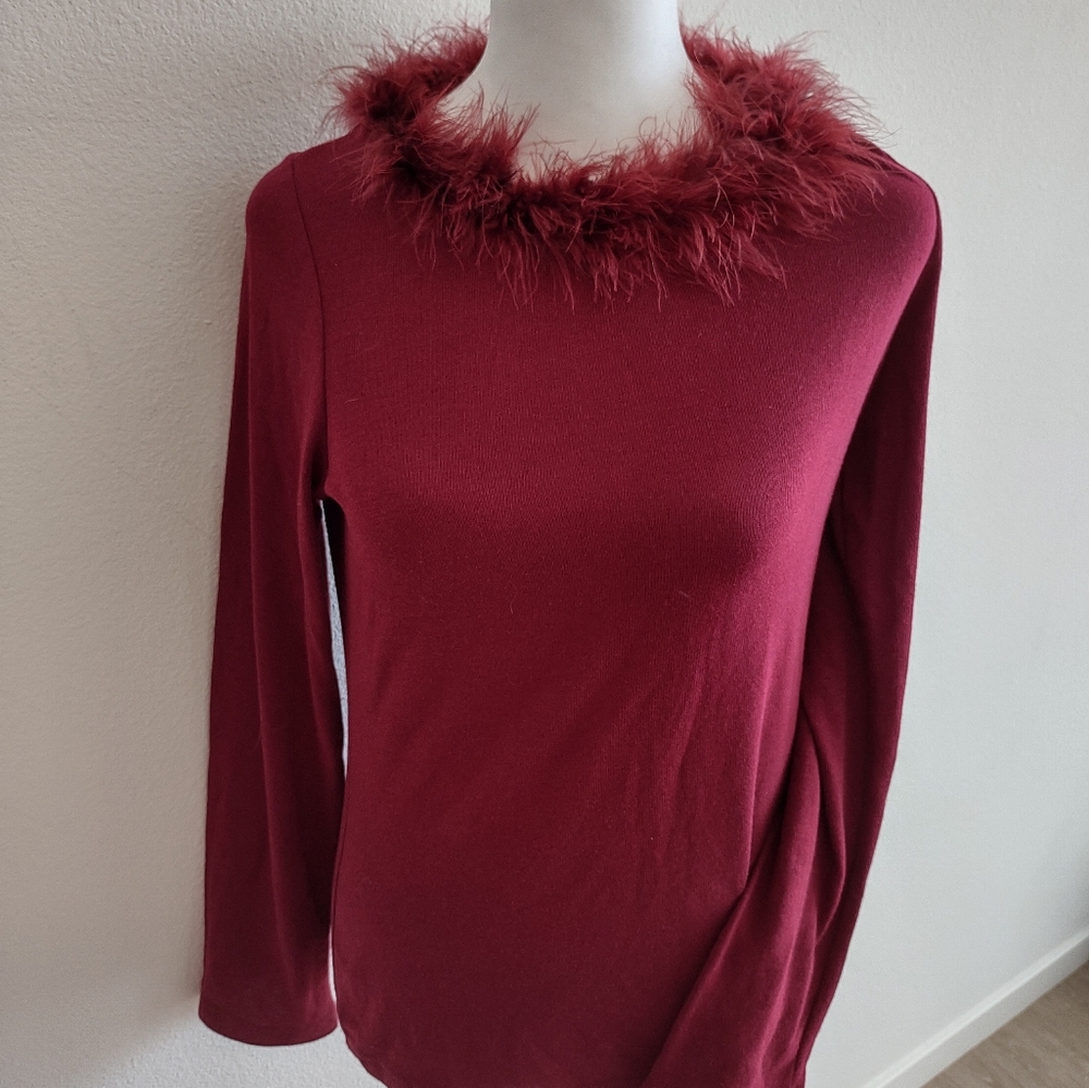 Vintage 90s burgundy marabou feather top M